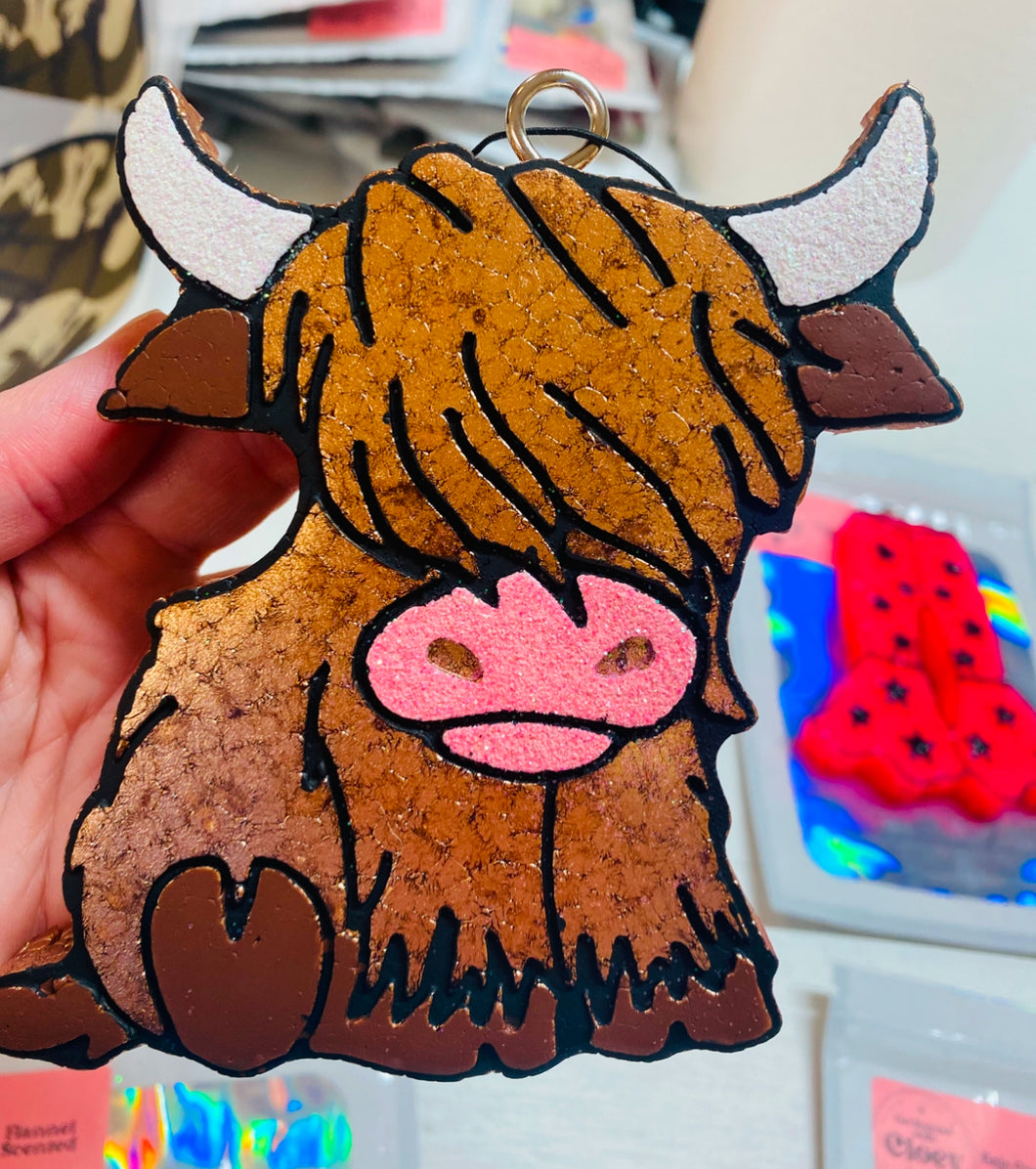 Large Highland Cow Freshie