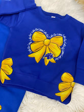 Load image into Gallery viewer, Loris Lions Sweatshirt with Side Bows
