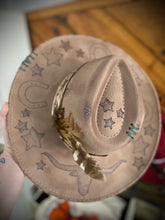 Load image into Gallery viewer, The Savannah Hand Burned Western Hat
