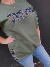 Load image into Gallery viewer, Mama Camo Side Bows Sweatshirt
