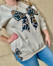 Load image into Gallery viewer, Brown Camo Side Bows Sweatshirt
