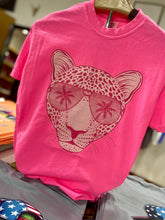 Load image into Gallery viewer, Hot Pink Cheetah Tee
